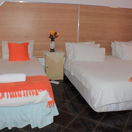 His Glory Guest House Vryheid Eksteriør bilde