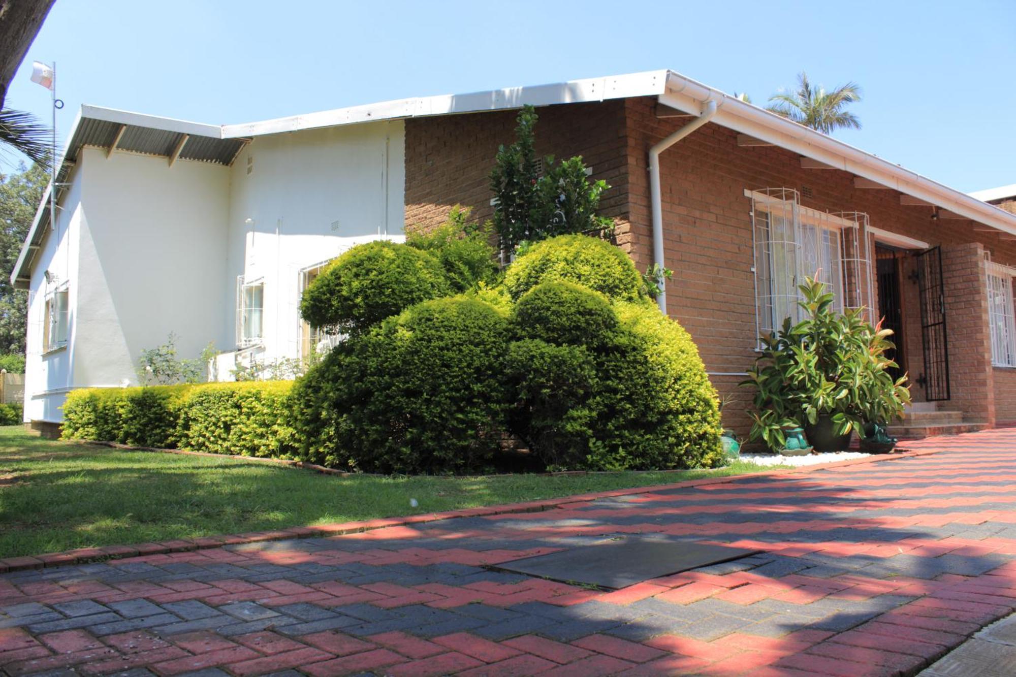 His Glory Guest House Vryheid Eksteriør bilde