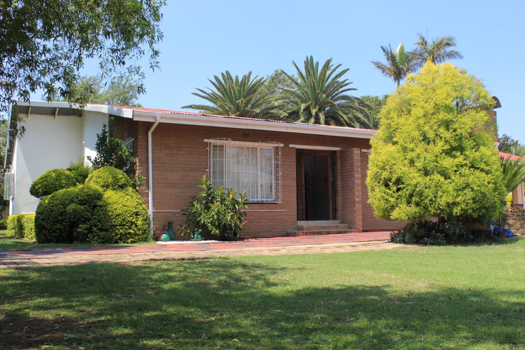 His Glory Guest House Vryheid Eksteriør bilde