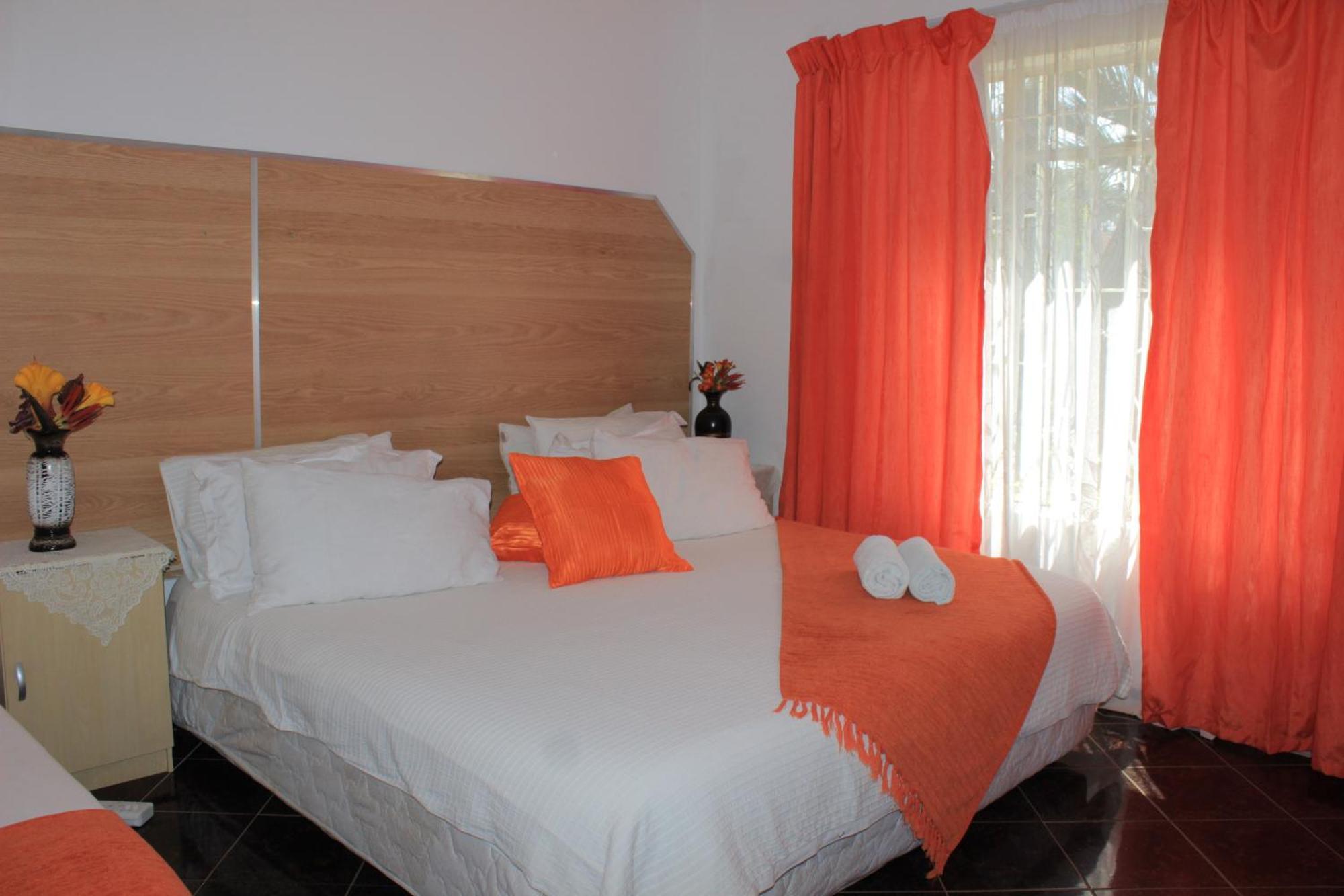 His Glory Guest House Vryheid Eksteriør bilde