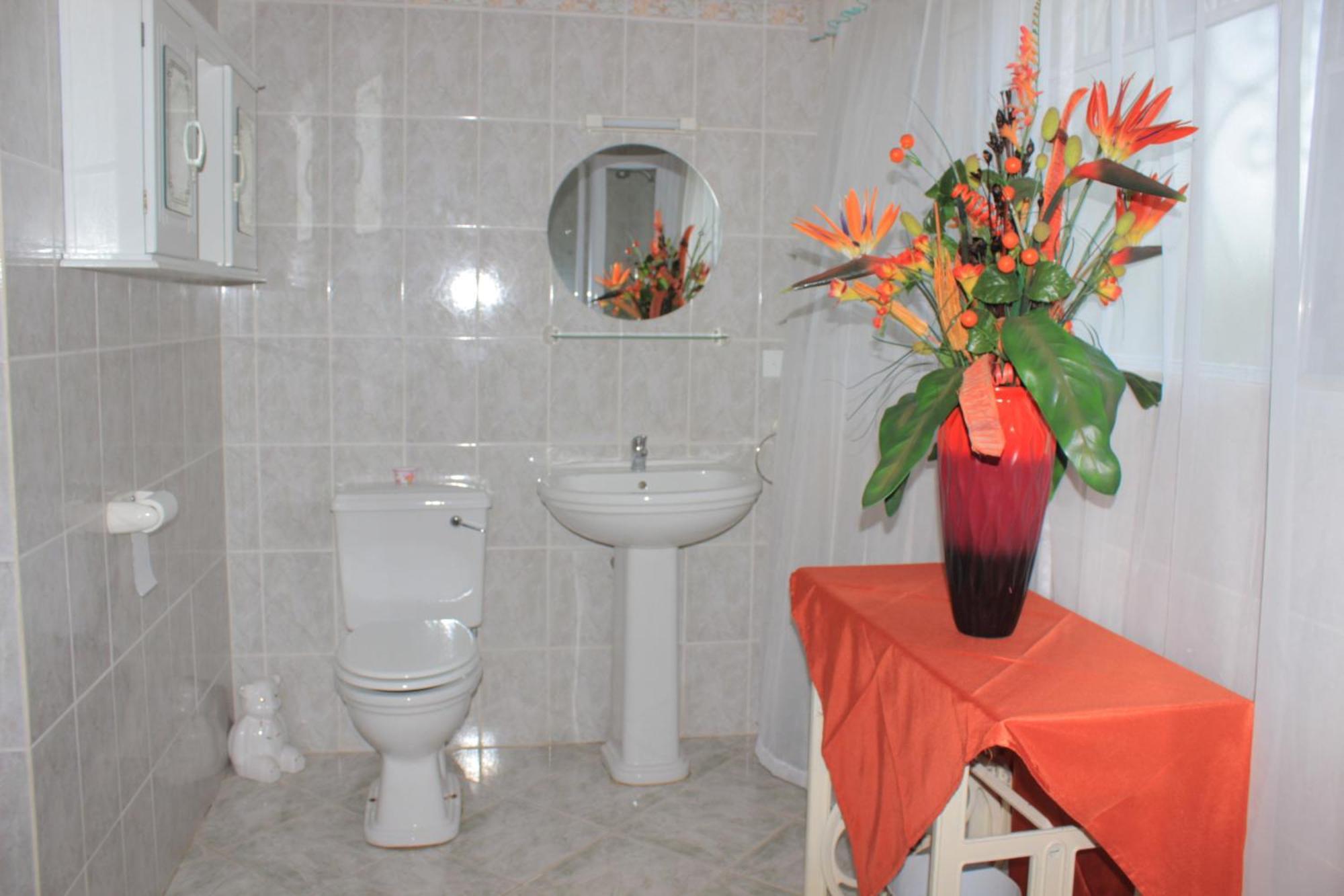 His Glory Guest House Vryheid Eksteriør bilde
